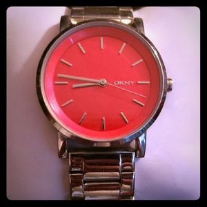 Woman's DKNY Watch ⌚